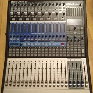 Studiolive 16.4.2 mixer, recorder.